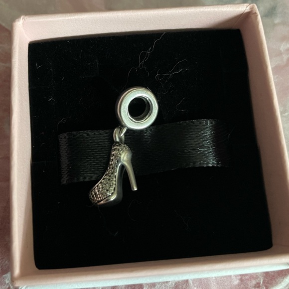 Pandora Stiletto Charm - Picture 2 of 2